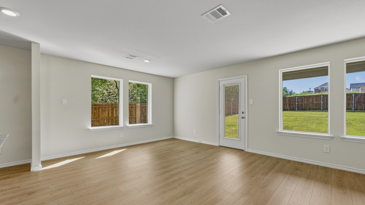 Benson Floorplan Living Gallery Image - Hanolley Hills in Sherman, TX