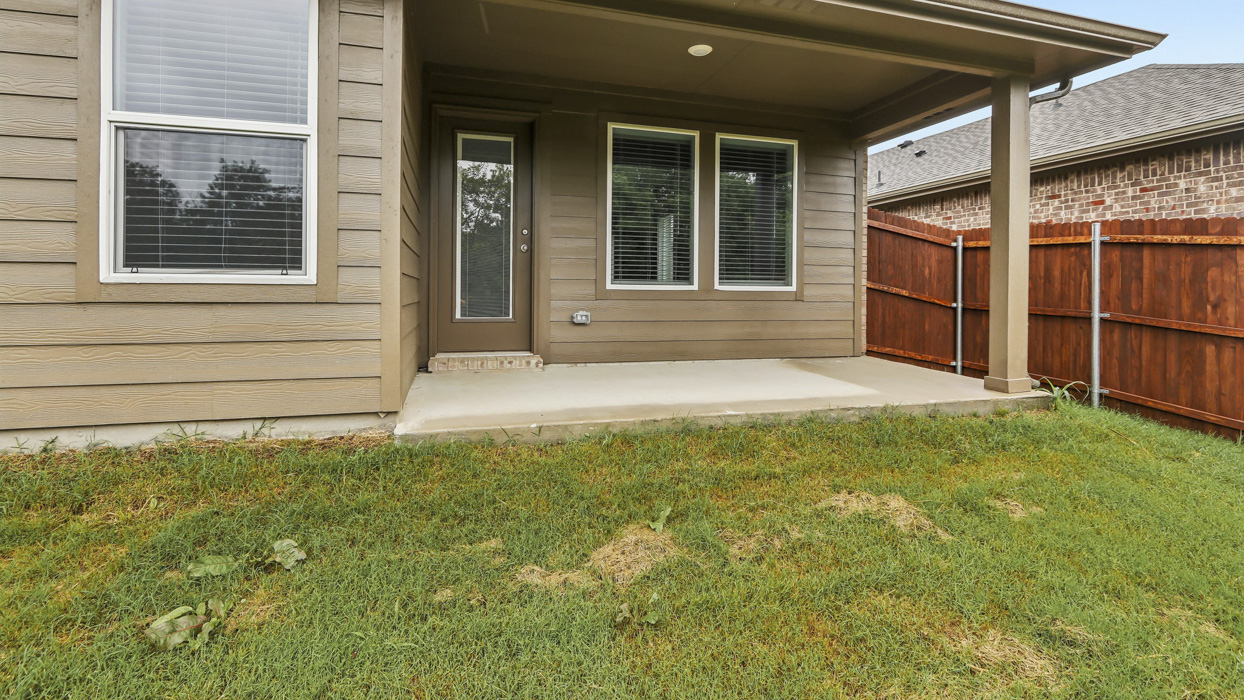 Amber Floorplan EBackyard Gallery Image - Hanolley Hills in Sherman, TX