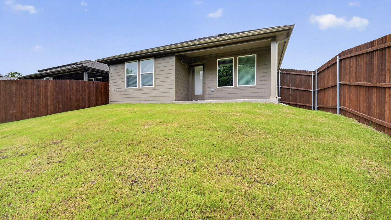 Caroline Floorplan Elevation B Exterior backyard - Hanolley Hills in Sherman, TX