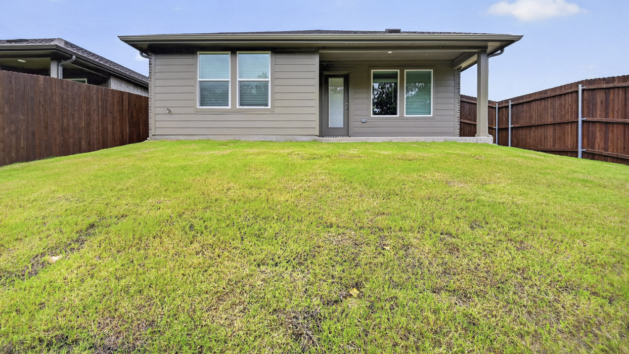 Caroline Floorplan Elevation B Exterior backyard - Hanolley Hills in Sherman, TX