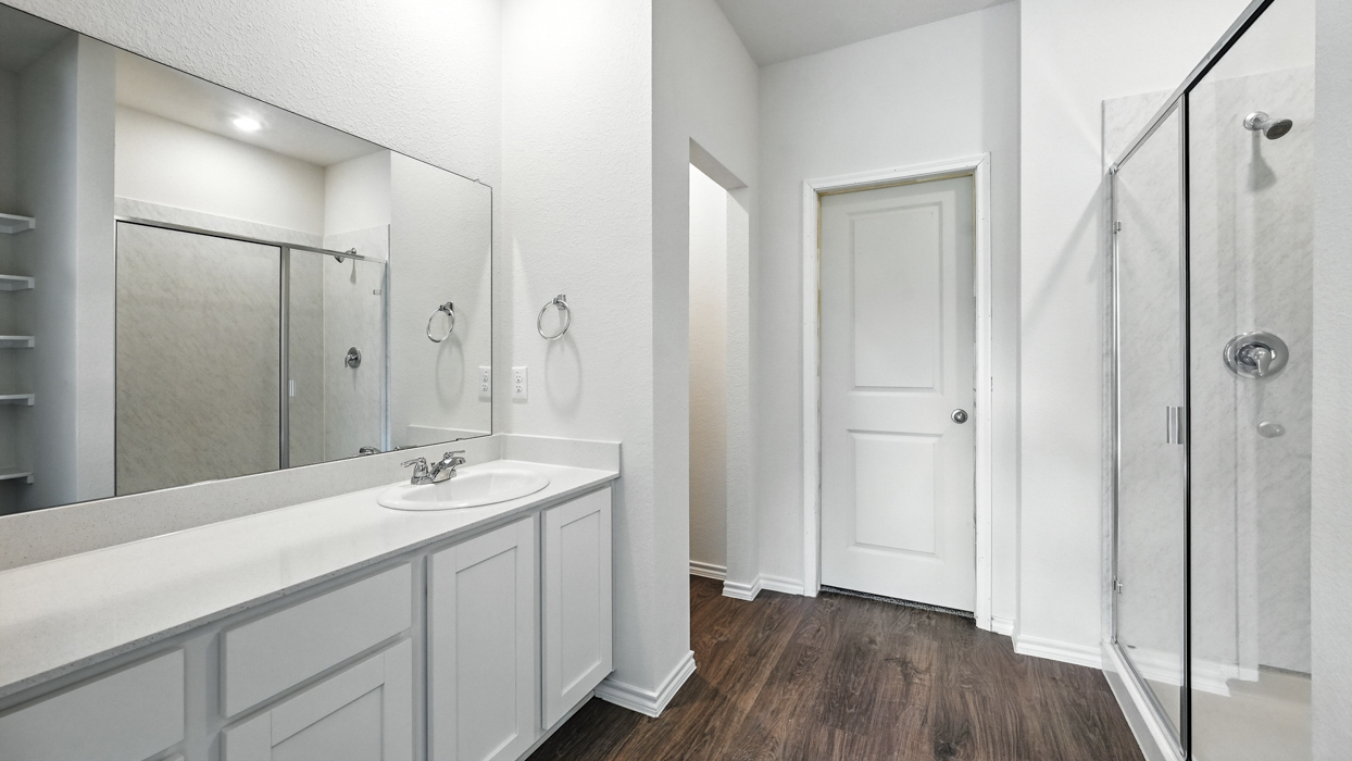 Florence Floorplan Elevation B Bathroom Gallery Image - Hanolley Hills in Sherman, TX