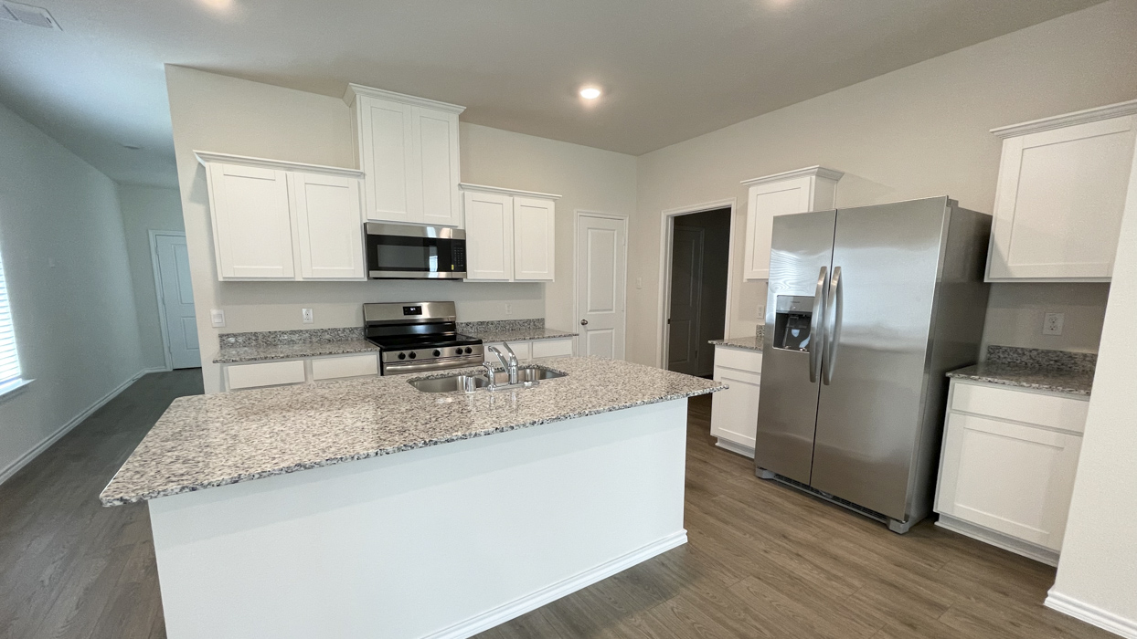 Hanna Floorplan Elevation B Kitchen Gallery Image - Hanolley Hills in Sherman, TX