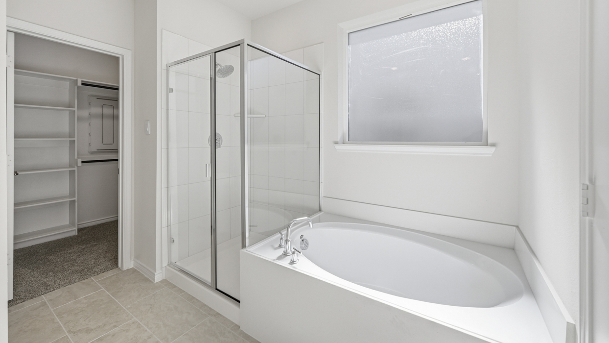 Brookview Floorplan Bathroom Gallery Image - Morning Ridge in Princeton, TX