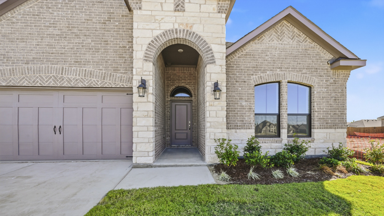 Avery Floorplan Elevation B Exterior Gallery Image-Morning Ridge in Princeton TX