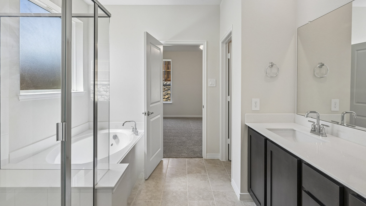 Aspen Floorplan Elevation W Bathroom Gallery Image - Morning Ridge in Princeton, TX