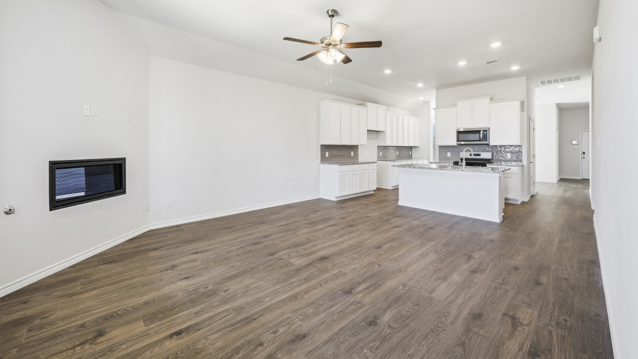 Hamilton Floorplan Living Gallery Image-Morning Ridge in Princeton, TX