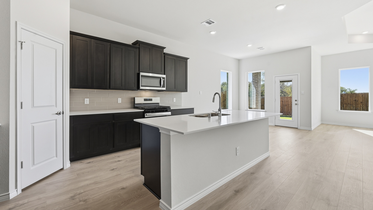 Ivery Floorplan Elevation E Kitchen Gallery Image - Morning Ridge in Princeton, TX