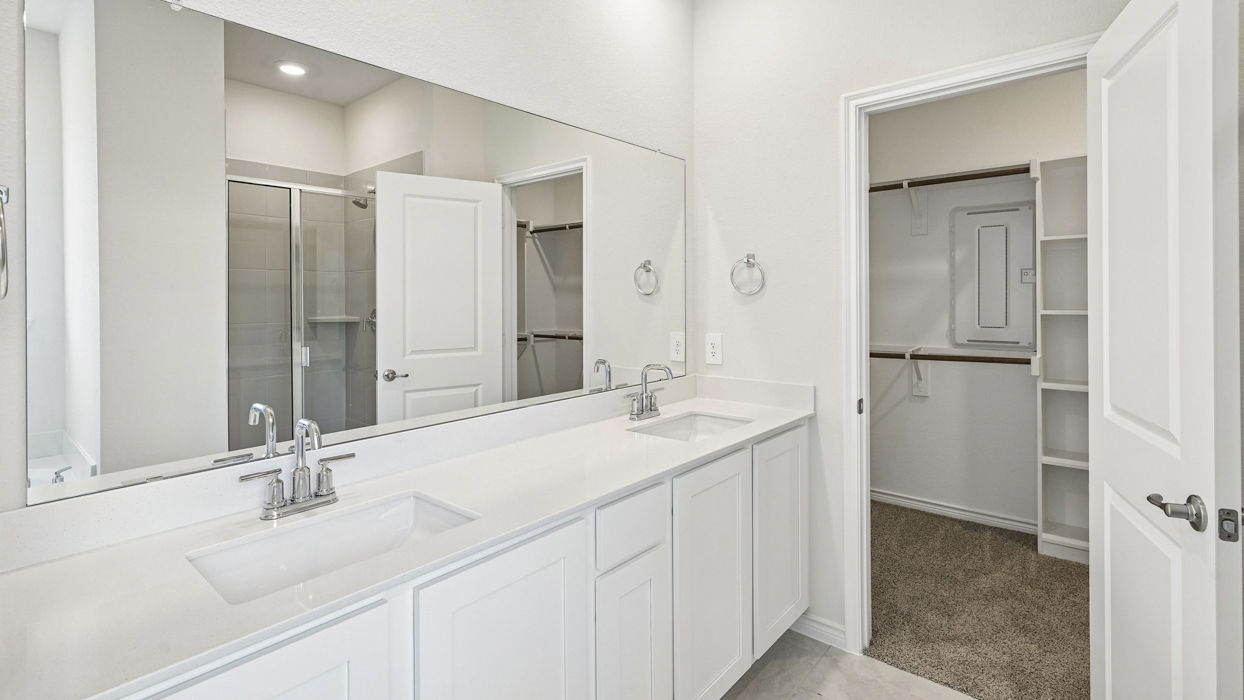 2975 Evergreen Floorplan Bathroom Gallery Image-Morning Ridge in Princeton, TX