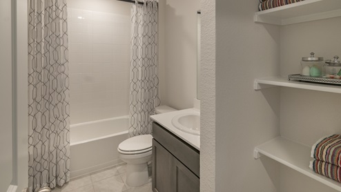 Bath for 3001 Lakewood Lane X40E B V3 at Verandah in Royse City Tx