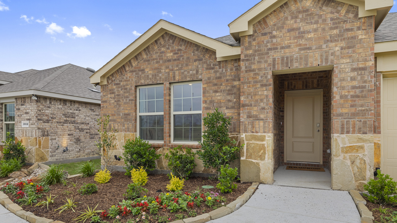 New Homes in Chalk Hill CELINA, TX D.R. Horton