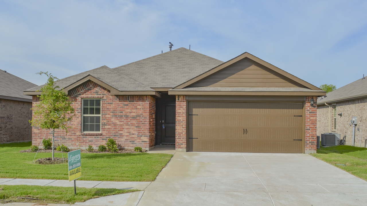 Floor Plan in Stonewycke Farms Ennis, TX D.R. Horton