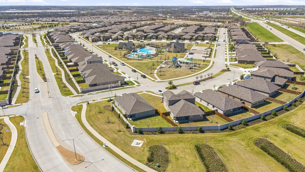 Aerial overview of Trails of Elizabeth creek community and close proximity to nearby highways