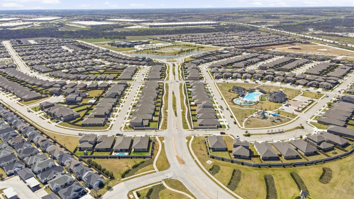 Aerial overview of the welcoming Trails of Elizabeth Creek community
