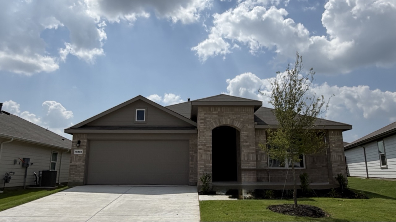 16569 Port Arthur Place exterior