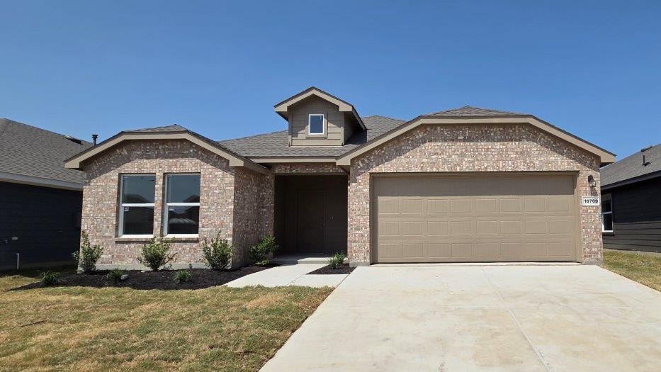 16709 Hudson Prairie Way exterior