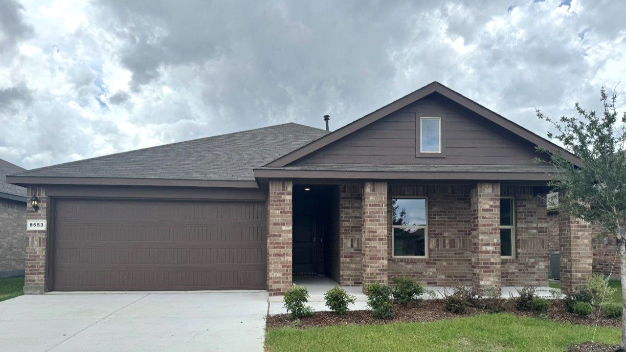 8553 Dunnstown Drive exterior
