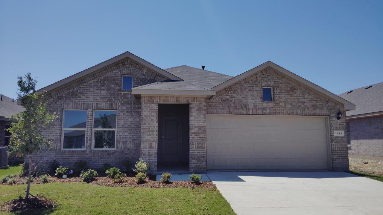 1025 Foxburg Drive exterior