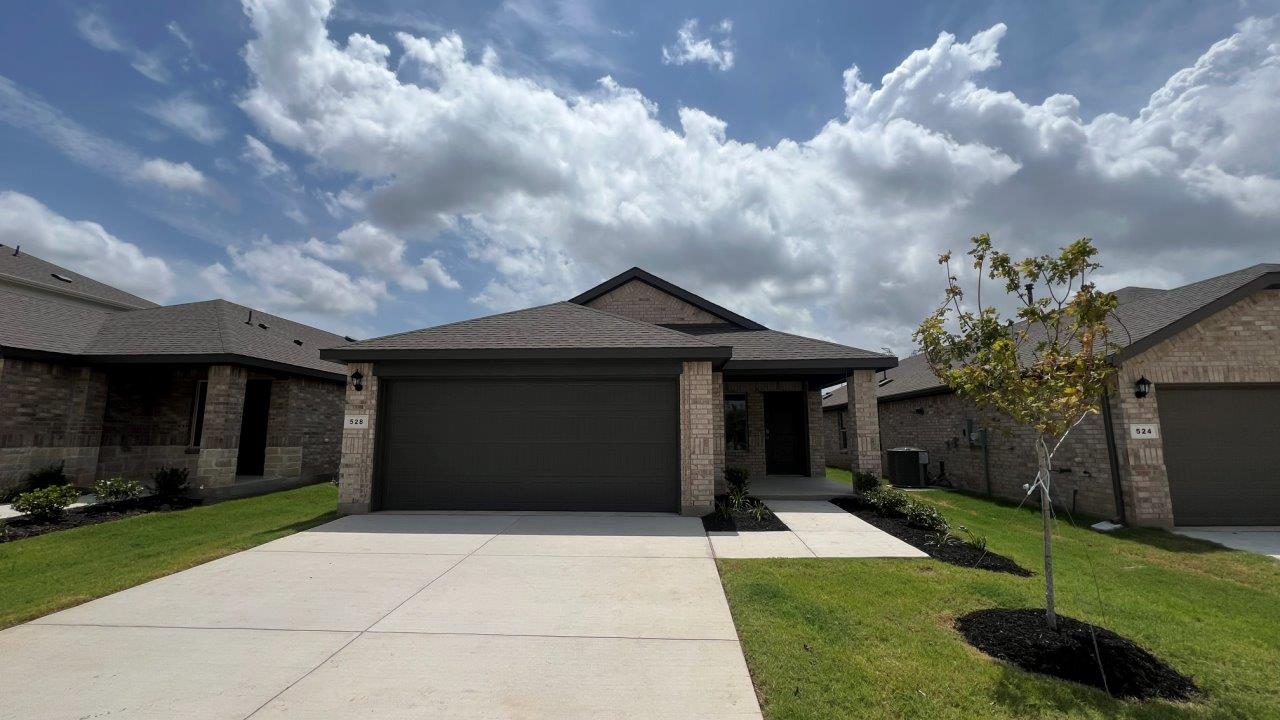 528 Red Admiral Lane exterior
