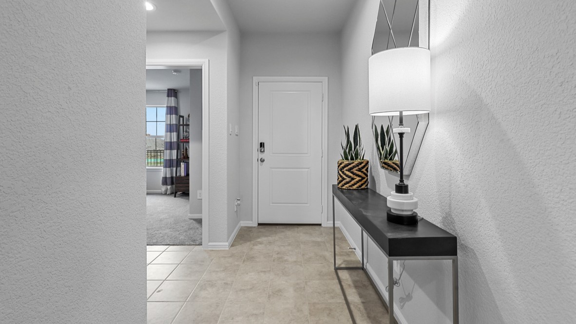 Open entry and hall space