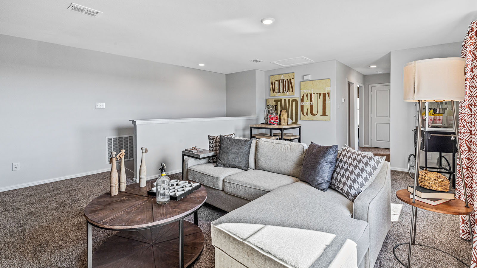 Upstairs landing space