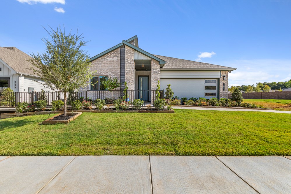 New Homes in Eagle Creek Denton, TX D.R. Horton