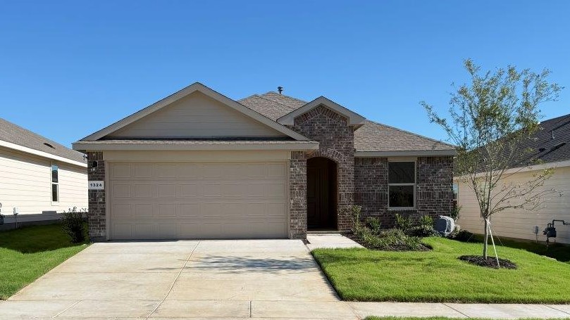 1324 Tin Roof Road exterior