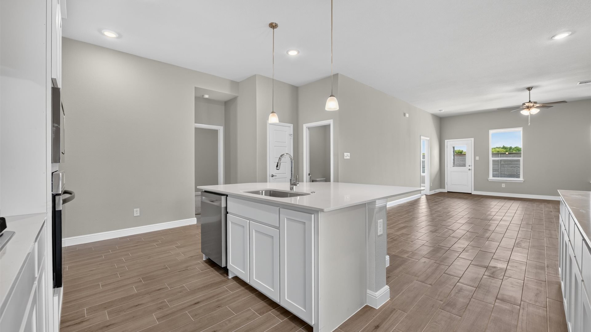 Kitchen island