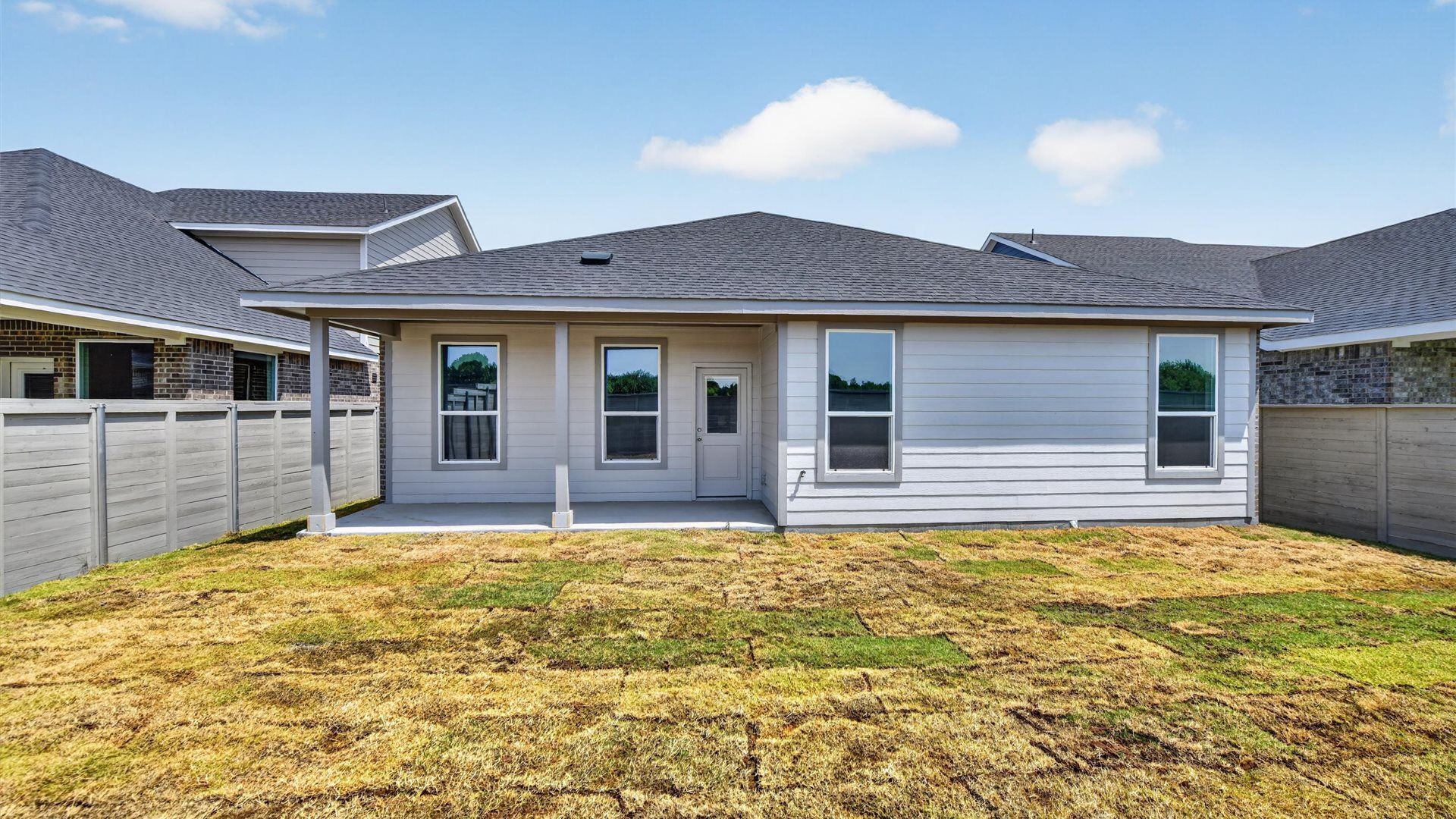 Spacious yard and patio