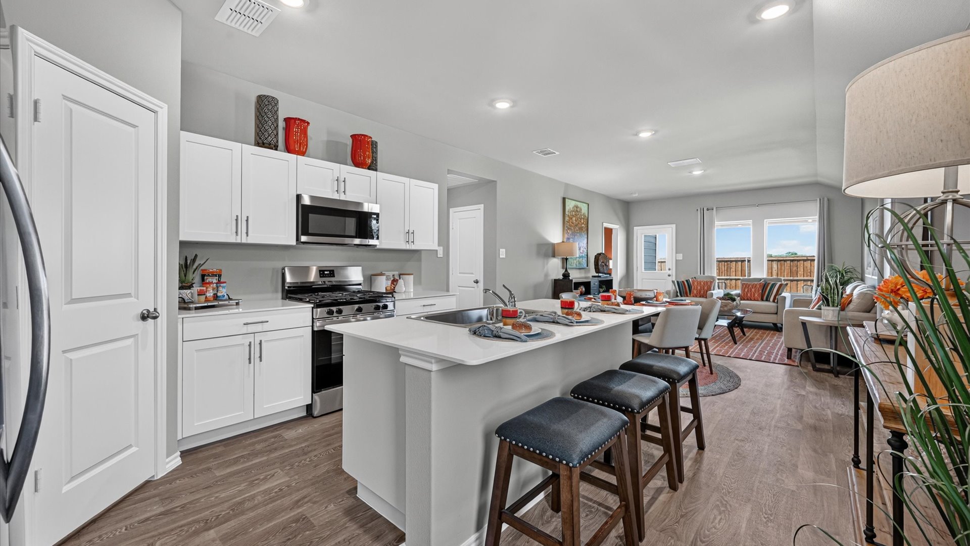 Open kitchen