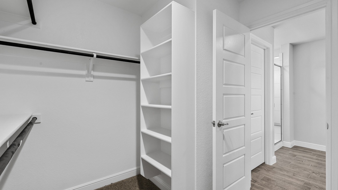 Closet 1