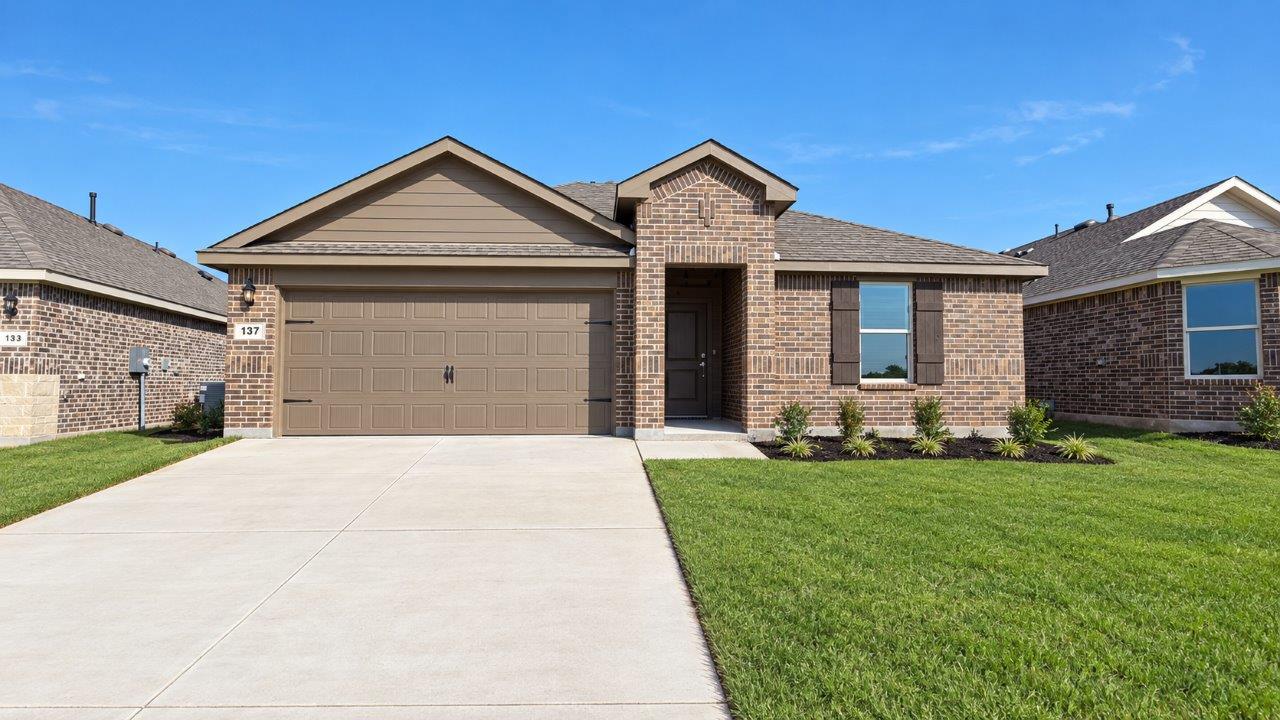 137 Tumbleweed Drive exterior