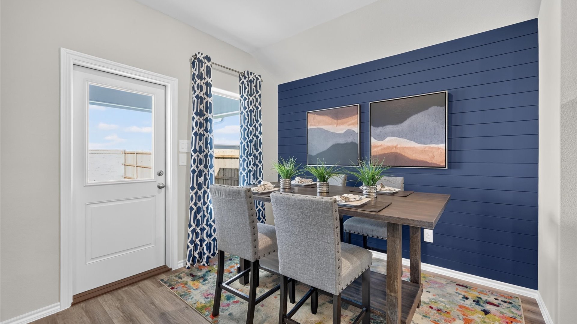 Dining nook