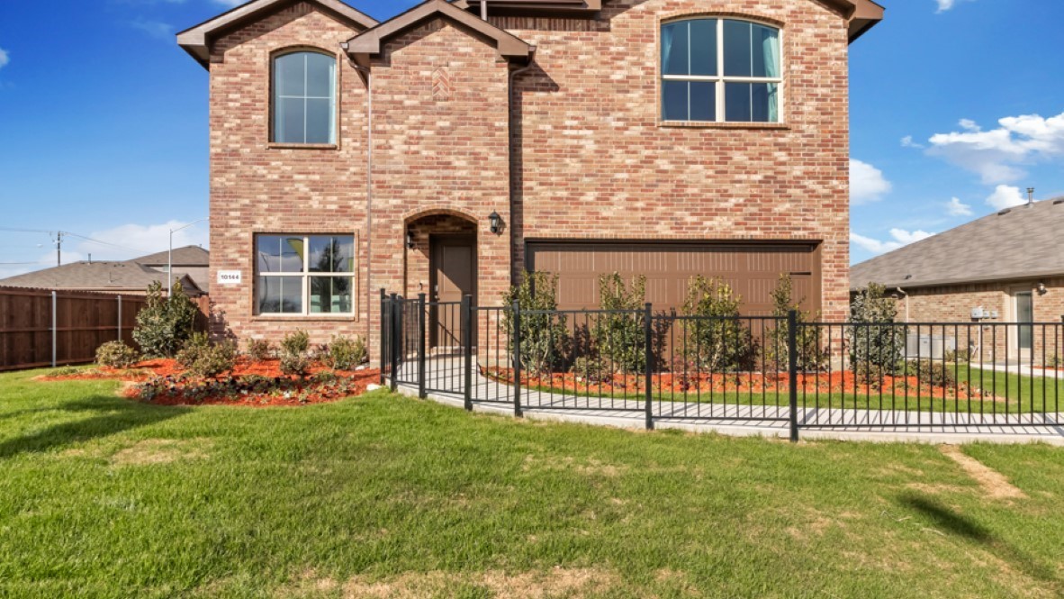 Floor Plan in Highlands at Chapel Creek Fort Worth, TX D.R. Horton