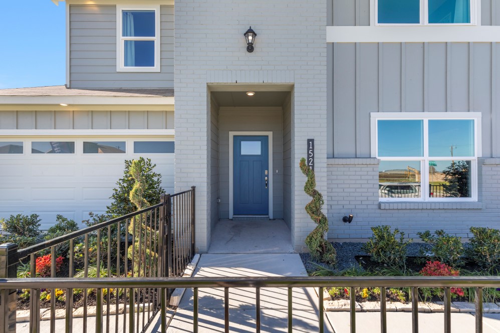 New Homes in The Parks of Alvarado ALVARADO, TX D.R. Horton