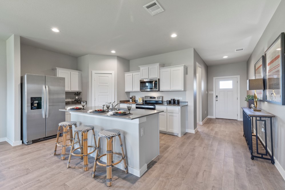 New Homes in The Parks of Alvarado ALVARADO, TX D.R. Horton