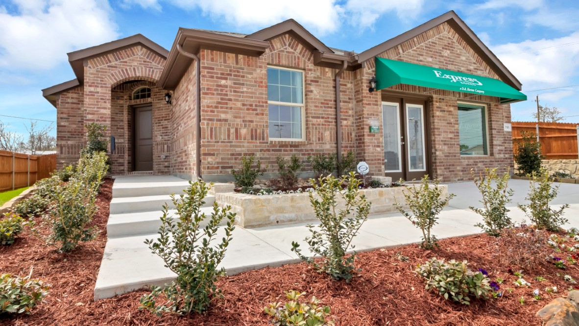 New Homes in Bar C Ranch FORT WORTH, TX Tradition Series