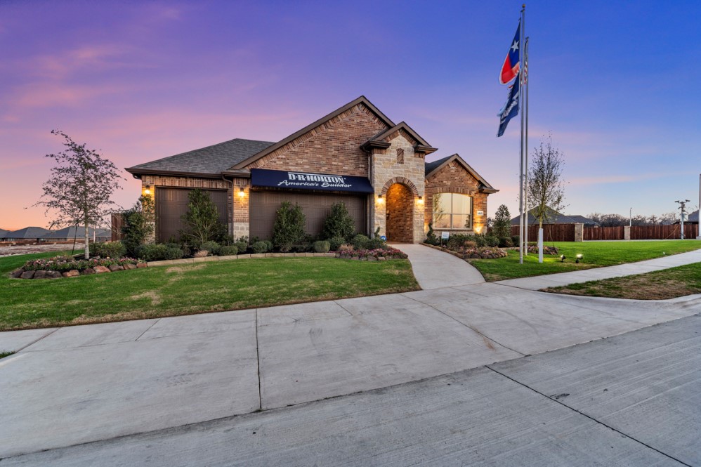 New Homes in Saratoga Granbury, TX D.R. Horton