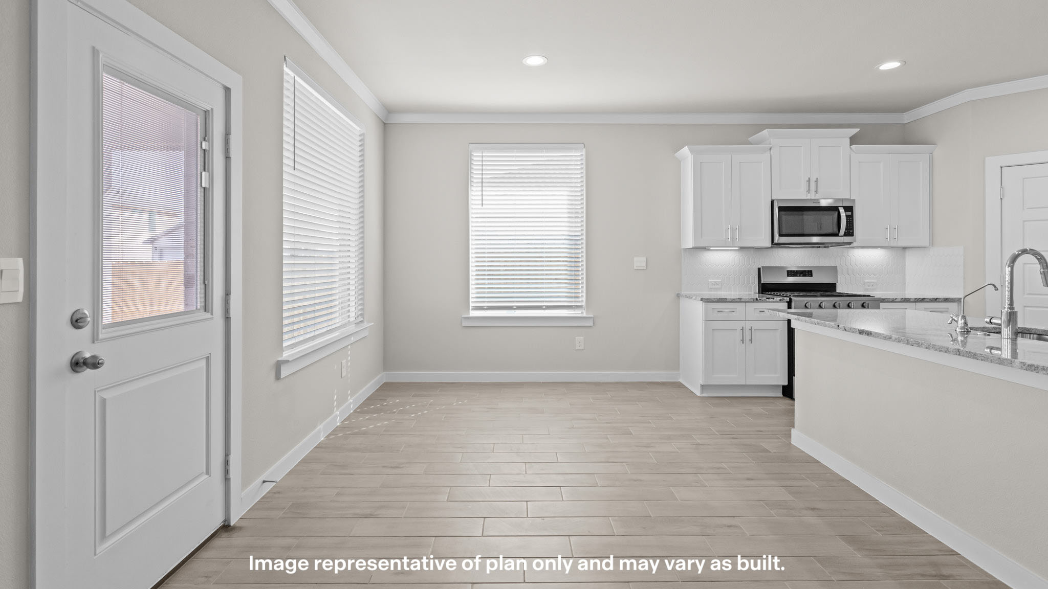 Cozy dining nook space next to kitchen