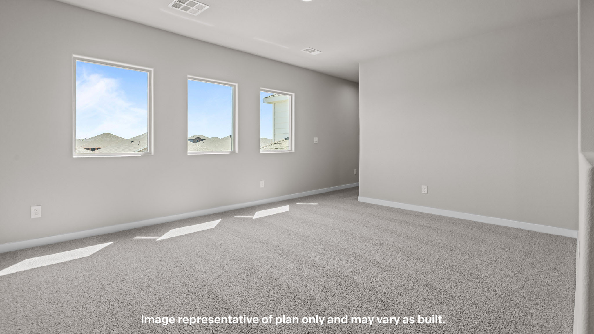 Upstairs landing space perfect for a game room or entertainment spot