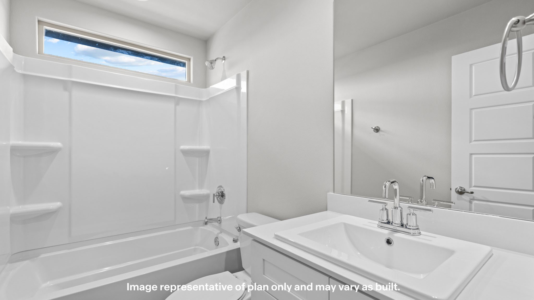 Guest bathroom located between guest bedrooms