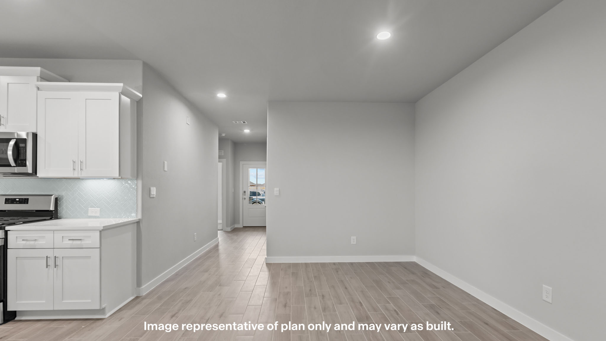 Open dining room space adjacent to kitchen