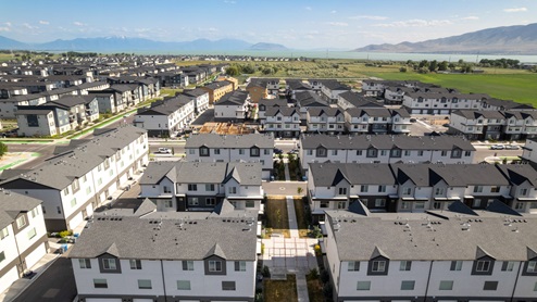 Aerial view of Edgewater townhome community in American Fork Utah.