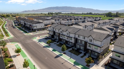 Aerial view of Edgewater townhome community in American Fork Utah.