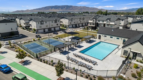 Aerial view of Edgewater townhome community in American Fork Utah.