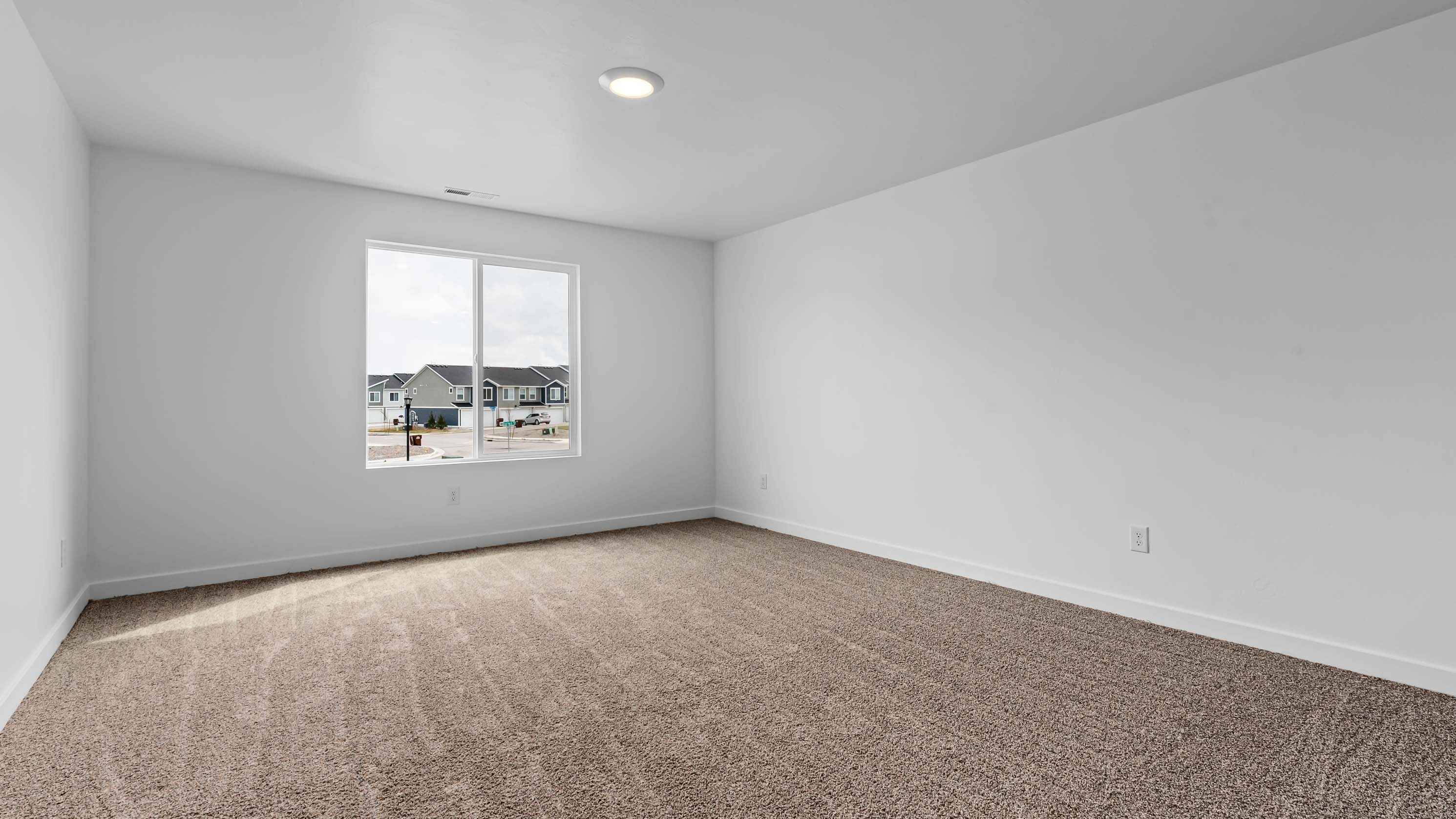 new construction Magna