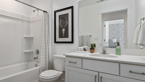 Full size bathroom at the Clover floor plan in Little Valley Gateway in Magna Utah.