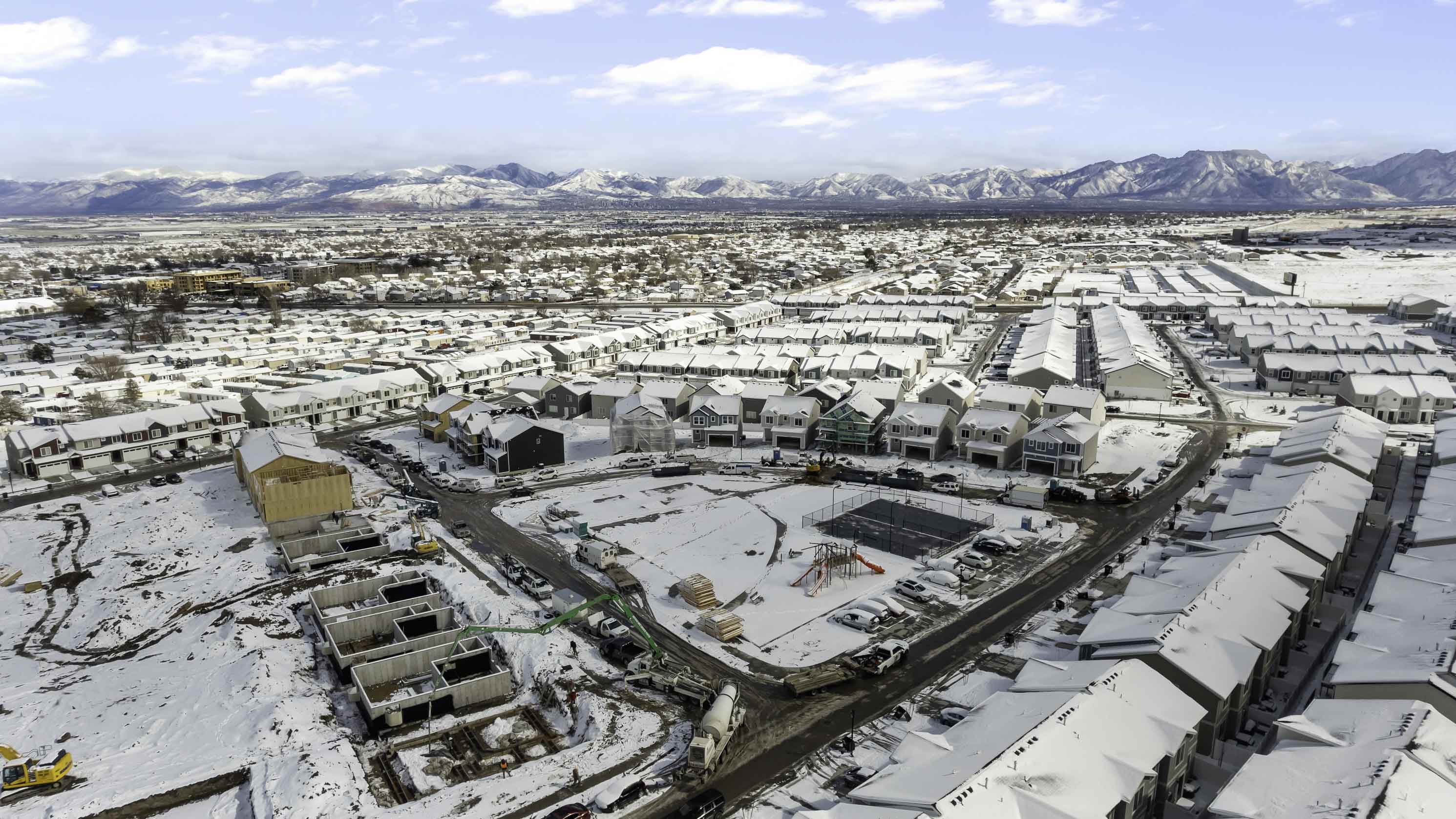 New Homes in Little Valley Gateway Magna, UT D.R. Horton