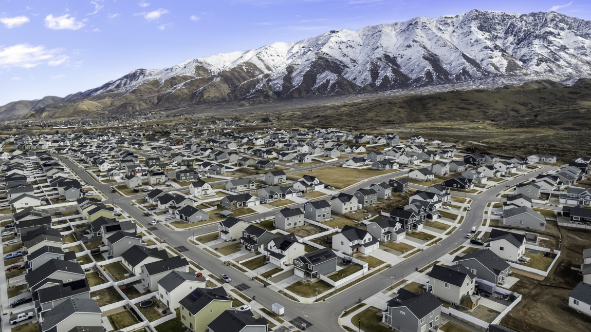 New Homes in Foothill Village Santaquin, UT D.R. Horton