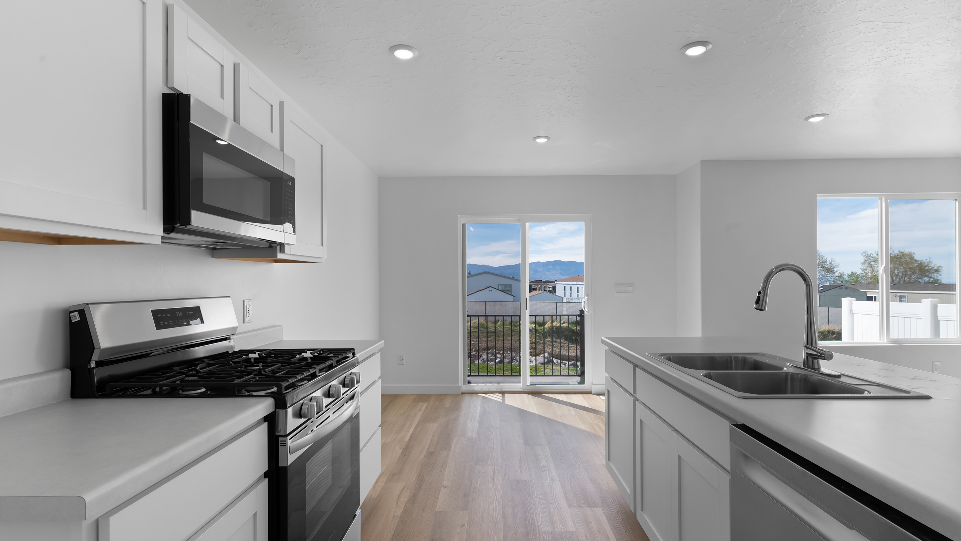 new townhomes in Tooele for sale