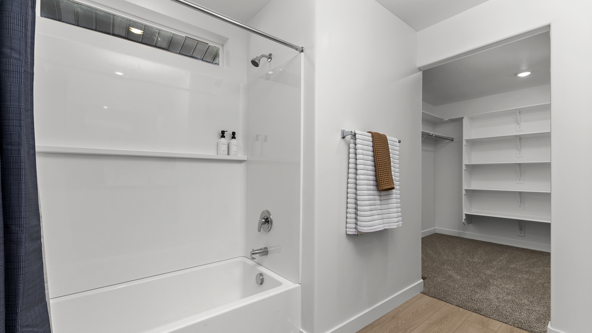 new clover model home